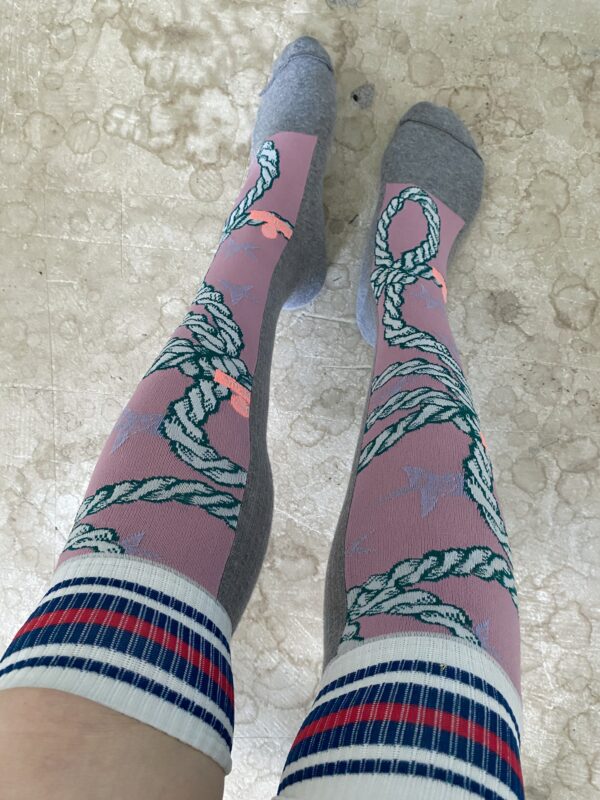 Twist Rope Ribbon High Socks Pink [Limited Quantity Reservation Item] - 画像 (4)