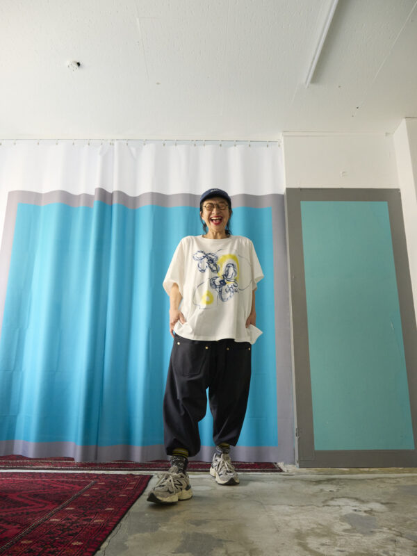 Handpainted Tee sizeF white [limited edition of 1 pieces Now in stock!] - 画像 (9)