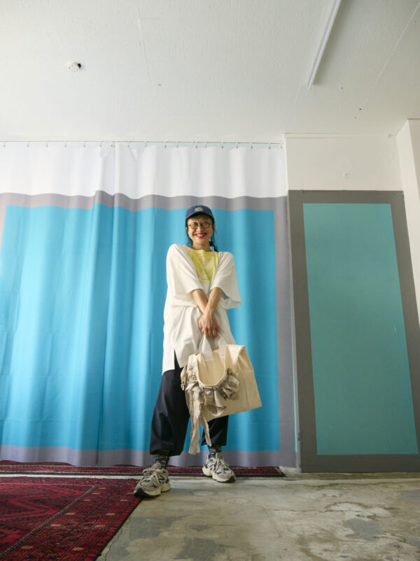 Upcycled Bag Frilled Ecru [limited edition of 1 pieces Now in stock!] - 画像 (13)