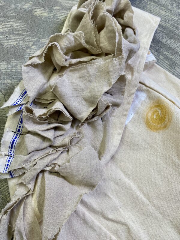 Upcycled Bag Frilled Ecru [limited edition of 1 pieces Now in stock!] - 画像 (8)