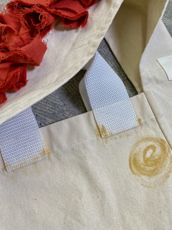 Upcycled Bag Frilled Rose [limited edition of 1 pieces Now in stock!] - 画像 (6)