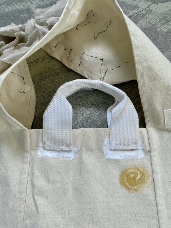 Upcycled Bag Frilled Ecru [limited edition of 1 pieces Now in stock!] - 画像 (9)